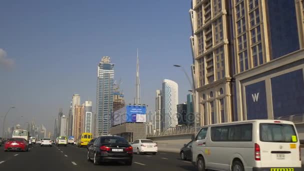 Verkehr von Dubai Marina Bay — Stockvideo