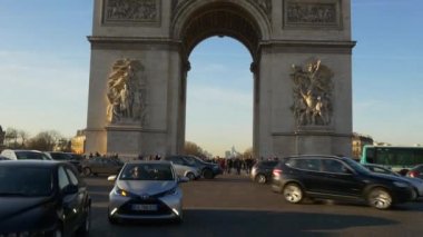 Paris gündüz hayat 