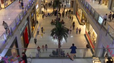 Dubal alışveriş merkezi 