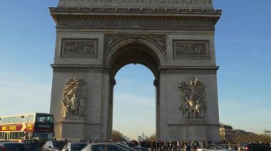 Paris gündüz hayat 