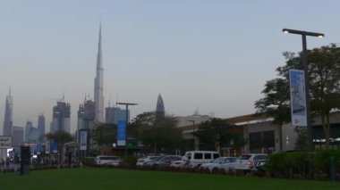 Dubai marina Bay Rating