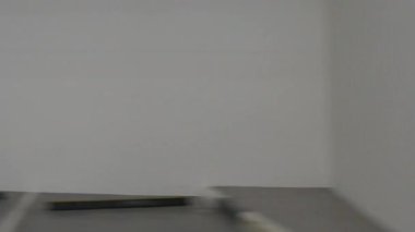 Dubai'de yeraltı otopark 