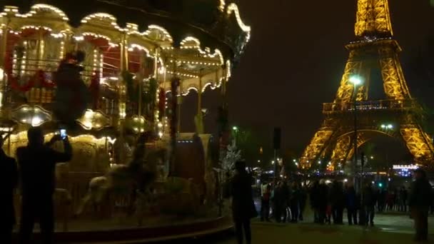 Paris 'teki Eyfel Kulesi — Stok video