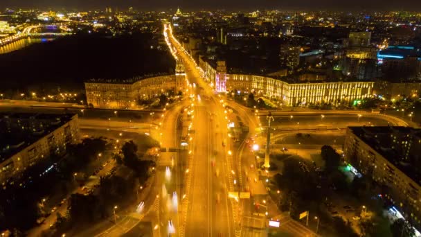 Panorama del paisaje urbano de Moscú por la noche — Vídeo de stock