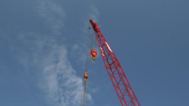 gün zaman hong kong şehir inşaat vinç mavi gökyüzü panorama 4k Çin