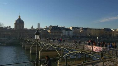 Paris gündüz Rating