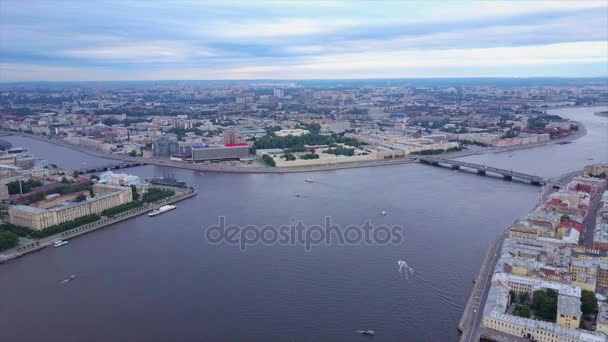 Schöne Luftaufnahme Von Heiligen Petersburg Stadt Und Neva Fluss — Stockvideo