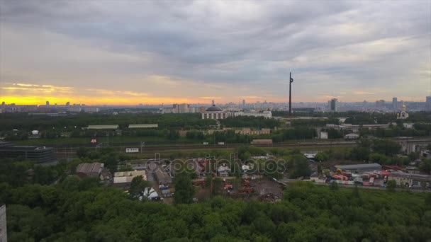 Günbatımı Gökyüzü Moskova Endüstriyel Cityscape Hava Panorama Rusya — Stok video