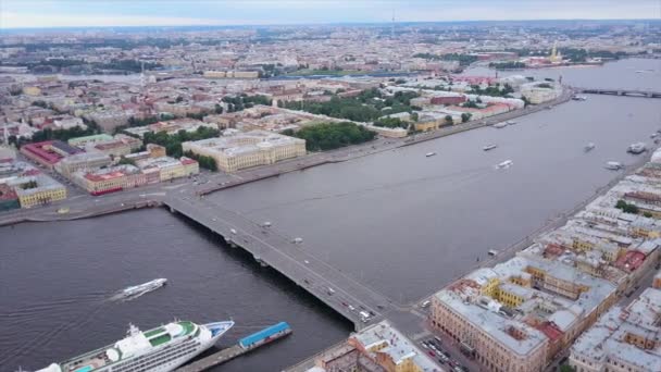 Schöne Luftaufnahme Von Heiligen Petersburg Stadt Und Neva Fluss — Stockvideo