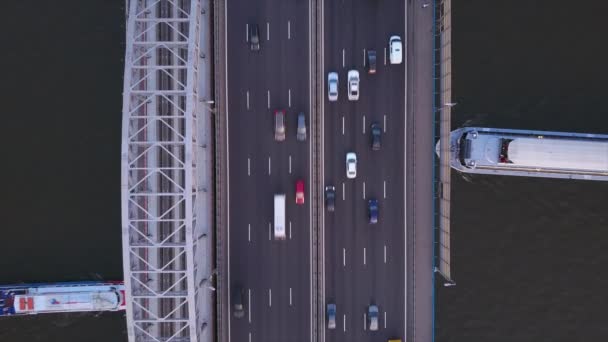 Malam Hari Moscow Sungai Lalu Lintas Cincin Jembatan Udara Panorama — Stok Video