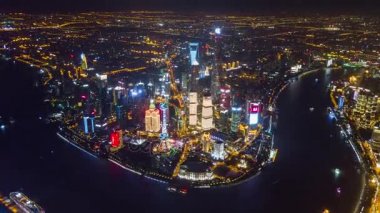 gece ışıklı ünlü cityscape hava panorama 4 k Çin shanghai