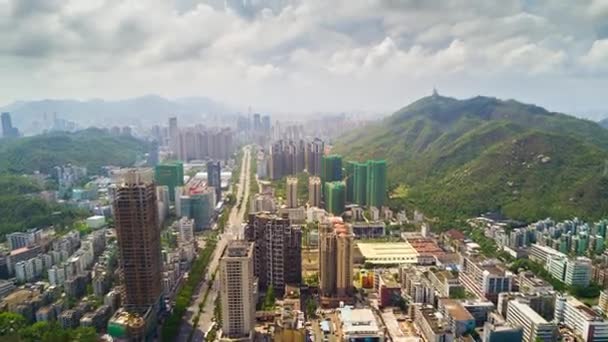 Panorama de la circulation dans le paysage urbain de Zhuhai — Video