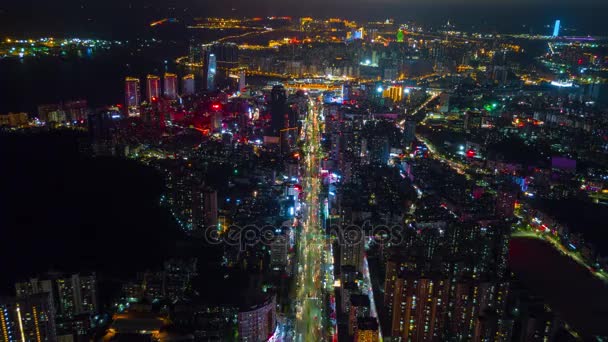 Китай ночное время освещения Чжухай городского движения проспекта воздушной панорамы 4k время истекло — стоковое видео