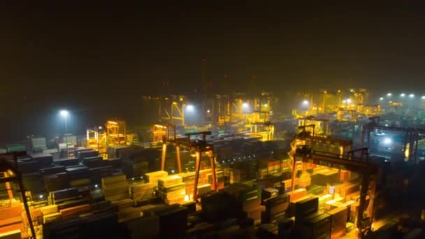 夜は有名な照らされた上海浦東景観空中パノラマ — ストック動画