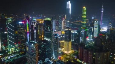 Gece vakti Guangzhou Endüstriyel Şehir Havası Panoraması. 4k zaman dilimi Çin porseleni