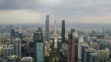 Gündüz vakti Guangzhou Endüstriyel Şehir Havası Panoraması. 4k zaman dilimi Çin porseleni
