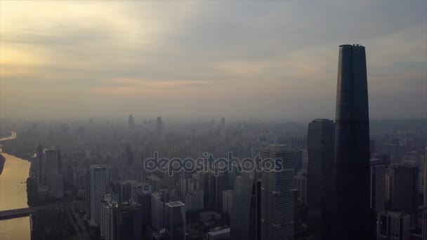 昼間の広州工業都市の航空パノラマ 4K映像中国 — ストック動画