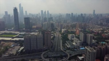Gündüz vakti Guangzhou Endüstriyel Şehir Havası Panoraması. 4K Çin porseleni