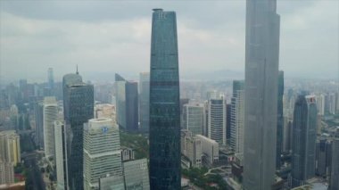 Gündüz vakti Guangzhou Endüstriyel Şehir Havası Panoraması. 4K Çin porseleni