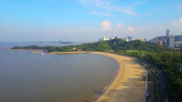 中国夜の時間点灯して珠海市トラフィック通り交差点空中パノラマ 4 k の時間経過 — ストック動画