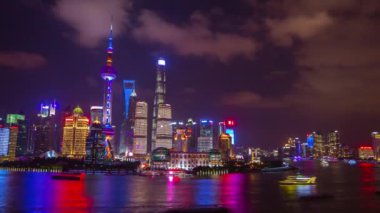 Işıklı gece shanghai cityscape hava panorama 4k Çin