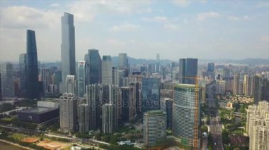 Gündüz vakti Guangzhou Endüstriyel Şehir Havası Panoraması. 4K Çin porseleni