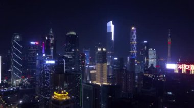 Gece vakti Guangzhou Endüstriyel Şehir Havası Panoraması. 4K Çin porseleni