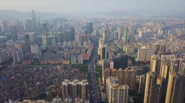 Gündüz vakti Guangzhou Endüstriyel Şehir Havası Panoraması. 4K Çin porseleni