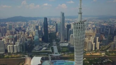 Gündüz vakti Guangzhou Endüstriyel Şehir Havası Panoraması. 4K Çin porseleni