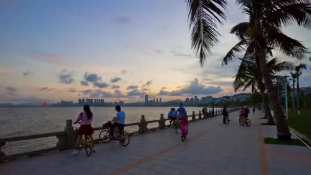 Giornata Sole Zhuhai Città Spiaggia Zona Relax Pescatore Ragazza Monumento — Video Stock