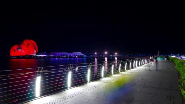 2017年9月 夜景照明珠海市著名歌剧院广场全景4K 时差大约2017年9月珠海 — 图库视频影像