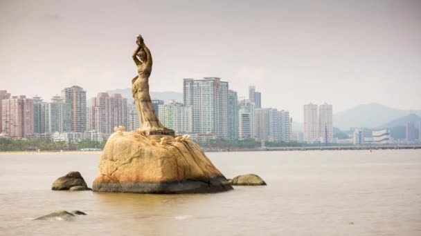 Dag Tijd Zhuhai Stadsgezicht Fisher Meisje Monument Baai Panorama Timelapse — Stockvideo