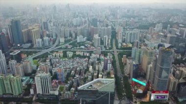Gündüz vakti Guangzhou Endüstriyel Şehir Havası Panoraması. 4K Çin porseleni
