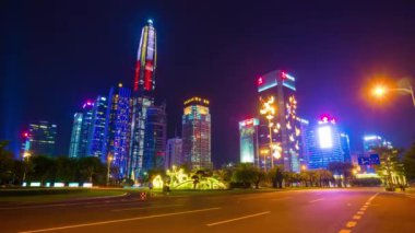 gece ışıklı ünlü pudong cityscape hava trafik timelapse panorama 4 k Çin shanghai