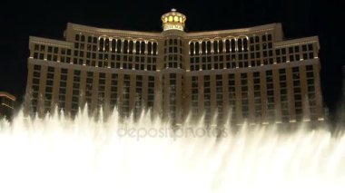 Bellagio hotel ve çeşmeler dans