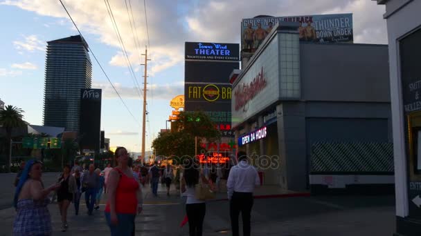 Las Vegas street life. — Stockvideo