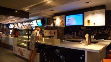 Zürih Tren İstasyonu 