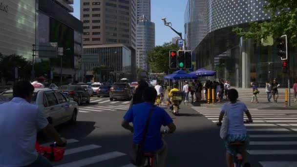 Traffico Giorno Strade Sciangai Con Gente Filmati Cina — Video Stock
