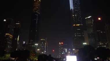 Gece vakti Guangzhou Endüstriyel Şehir Havası Panoraması. 4K Çin porseleni