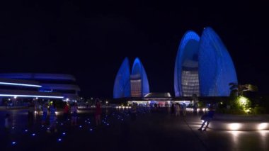 Zhuhai, Çin - Eylül 2017: zhuhai şehir ünlü opera binası kare panorama 4k yaklaşık Eylül 2017 zhuhai, Çin.