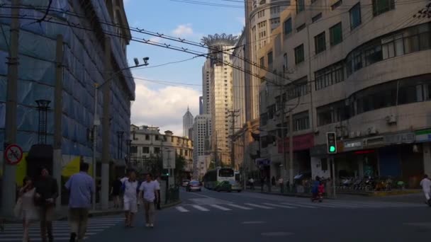 Traffico Giorno Strade Sciangai Con Gente Filmati Cina — Video Stock