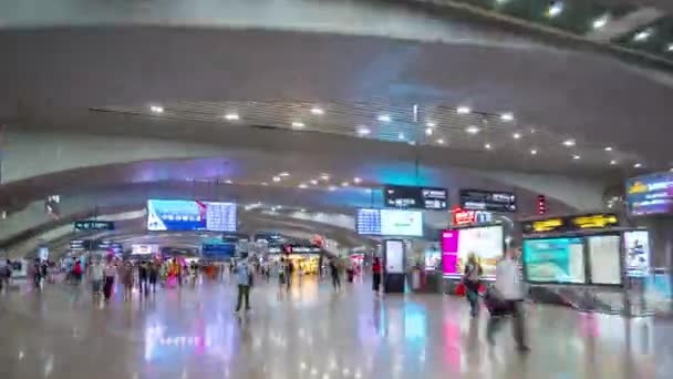 Шанхай Китай Временной Промежуток Людей Спешащих Вокзал Быстром Движении — стоковое видео