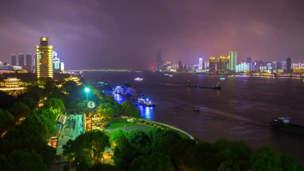 Cityscape Rekaman Lalu Lintas Kota Wuhan China — Stok Video