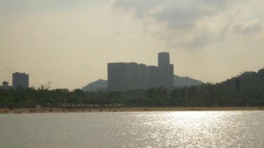 Çin, Wuhan şehrinin 4k şehir manzaralı görüntüleri.