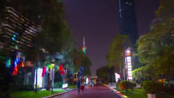 上海街头的夜间交通与人 画面中国 — 图库视频影像