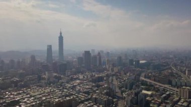 Gün zaman Taipei cityscape panorama. 4 k görüntüleri Çin