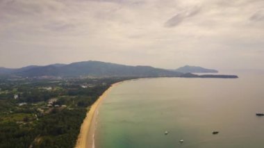 ünlü tatil Beach phuket Adası'nın panoramik çekim. 4 k timelapse görüntüleri