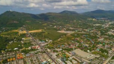 Phuket Adası Buda dağ günbatımı panorama 4k zaman atlamalı Tayland