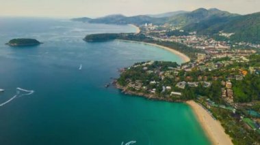 ünlü tatil Beach phuket Adası'nın panoramik çekim. 4 k timelapse görüntüleri