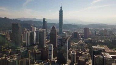 Gün zaman Taipei cityscape panorama. 4 k görüntüleri Çin